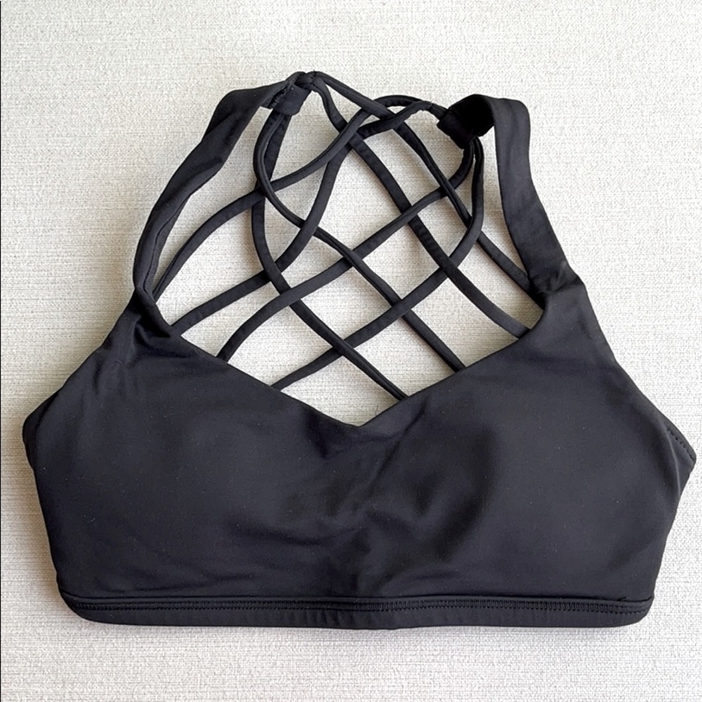 Lululemon strappy sports bra